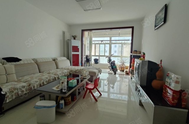 一诺林花小筑 南北通透 产权清晰  带车位储藏室，免大税