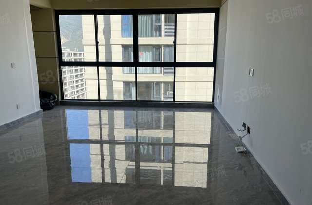 合岚轩小区3室2厅121.39㎡100万二手房图片