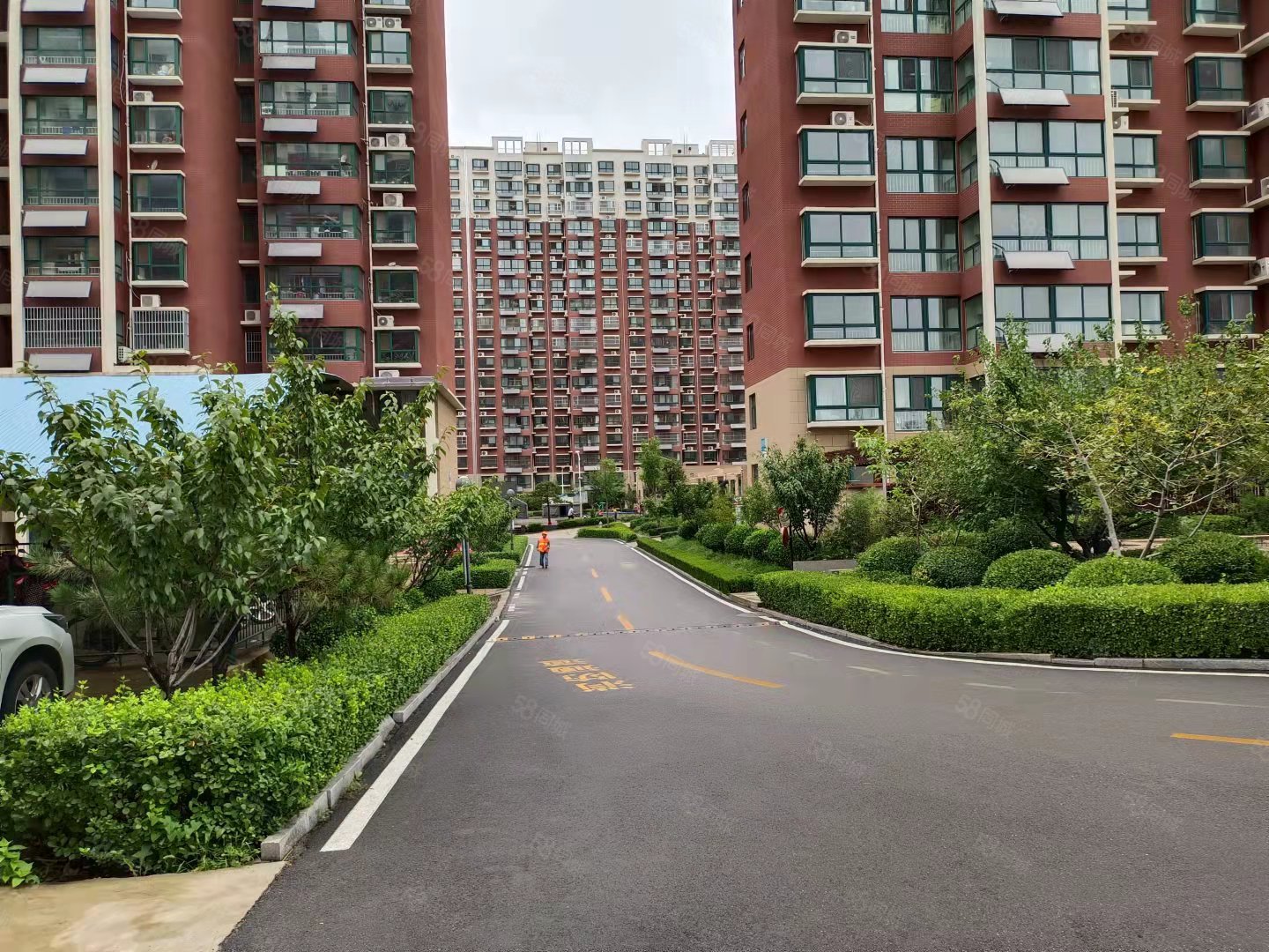 【10图】龙泽苑131平,三室两厅南北通透,送储藏室62万,龙泽苑-莱芜58