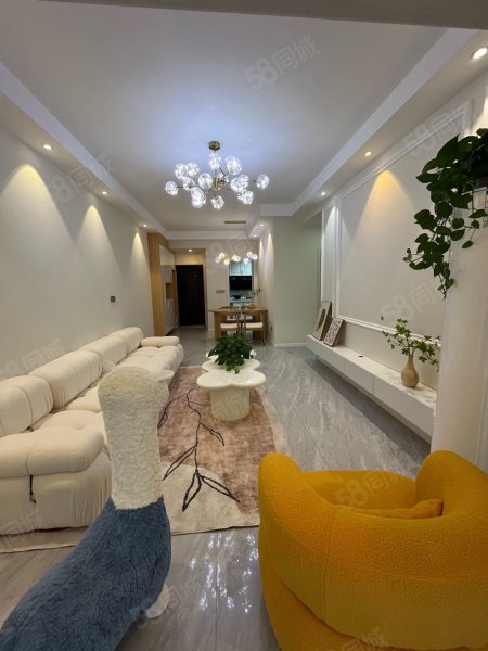 阳光御龙台3室2厅2卫112㎡东北68.8万