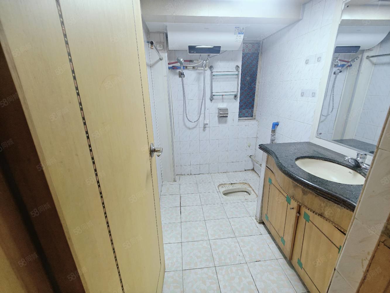 六堰山二区3室2厅2卫135㎡南北46.8万