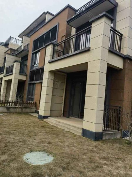 湘江富力城(别墅)4室2厅3卫191.8㎡南298万