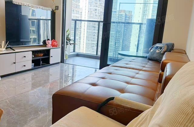 招商1872观界3室2厅82㎡122万二手房图片