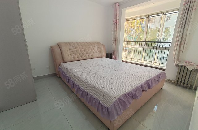 不临街 三楼 闸口新时代 文轩本部片区 精装修 随时看房