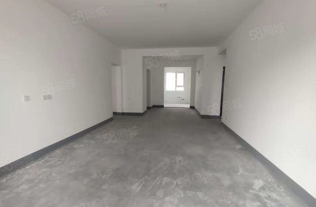 体育馆清风和庐三叶草带车储玖玺B2随时看房126.8万