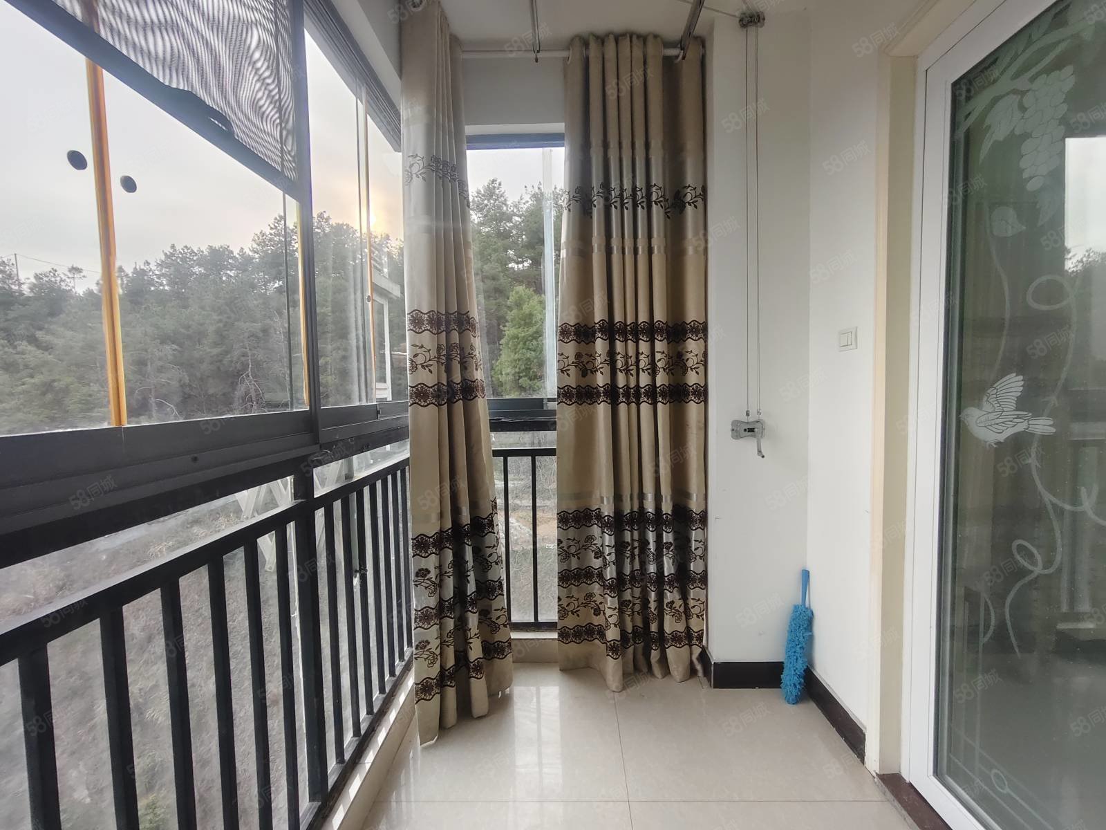 西城明珠4室2厅1卫119.5㎡南北46.8万