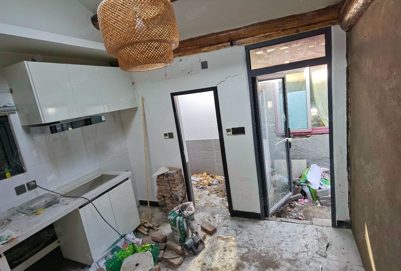 國子監(jiān)街小區(qū)1室1廳1衛(wèi)13㎡南北220萬