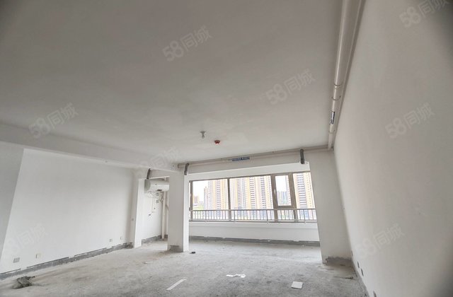 润景苑 洋房大平层 四室可隔五室 新房未住 送车储