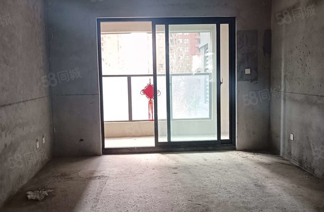 昌建五悦里北大府4室2厅135㎡68万二手房图片