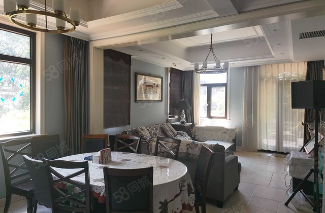 世茂一渡青青小镇(别墅)3室3厅178.38㎡380万二手房图片