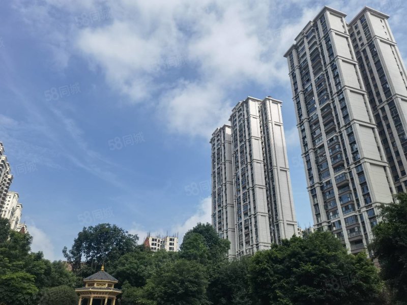 泸州恒大城3室2厅2卫126㎡东西94.8万