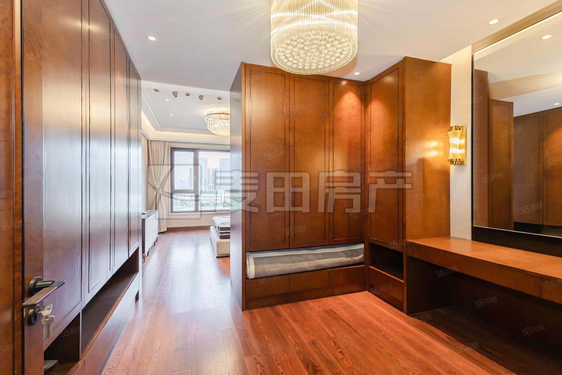 泰禾西府大院3室2廳3衛(wèi)167㎡南北1950萬