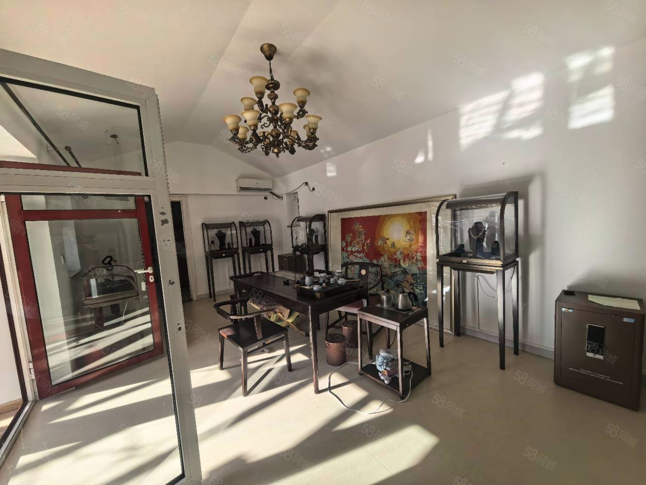 歐陸苑5室4廳5衛(wèi)236㎡南北3600萬(wàn)