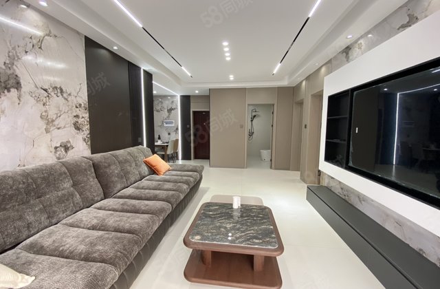 天成国际3室2厅106㎡48.8万二手房图片