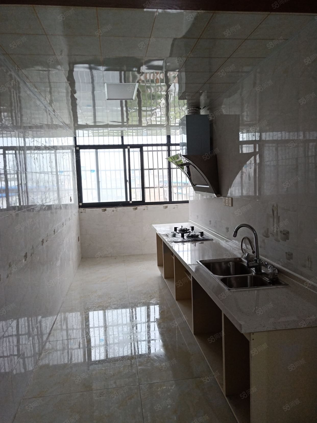 文州社区北苑小区3室1厅1卫125㎡东43.88万