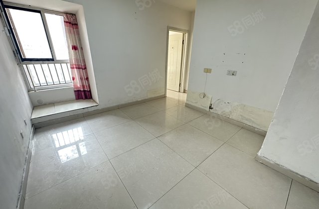 水岸花语 双朝南两居室 采光好 房东便宜出售