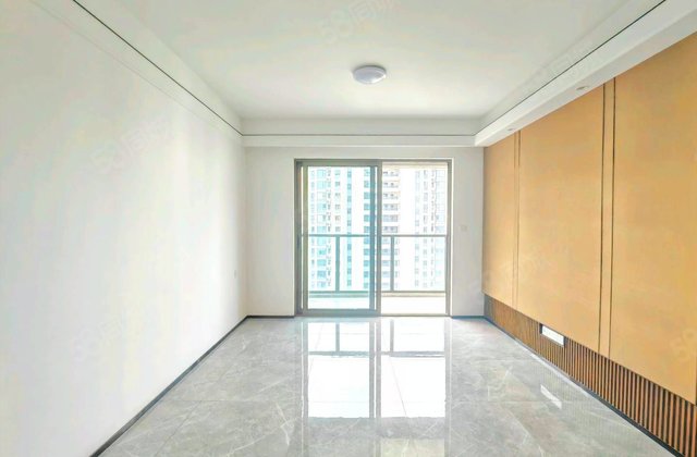 海尔翡翠文华E区3室2厅106.2㎡135万二手房图片