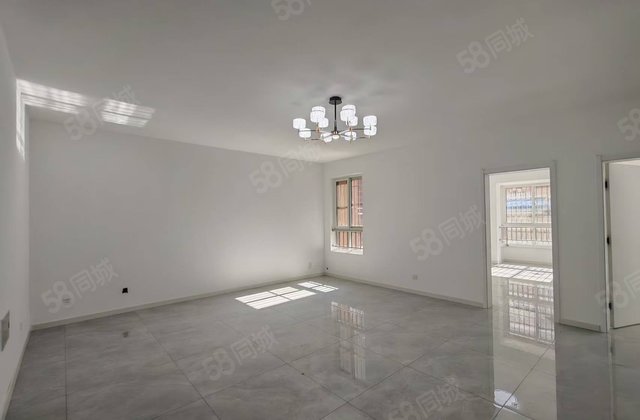 海兴御花园3室2厅142㎡76.8万二手房图片