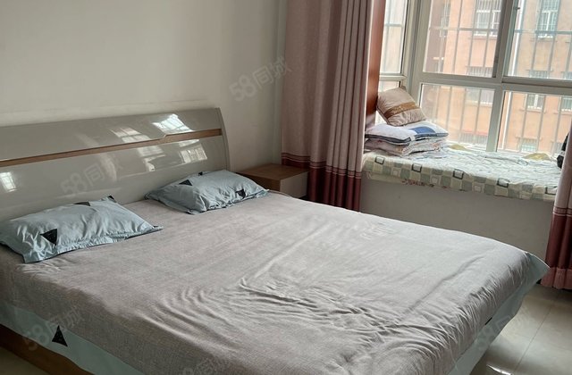 翰林世家3室2厅114㎡80万二手房图片