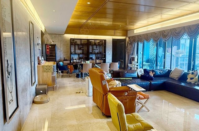 时代外滩4室2厅268.9㎡1080万二手房图片