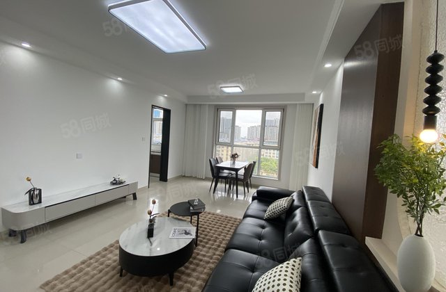 欧景丽都 亚大怡景 精装 东边户 全明户型 三室双卫 七中