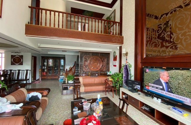 恒裕佳作,紫园一本证别墅,有故事的房子花心思的家