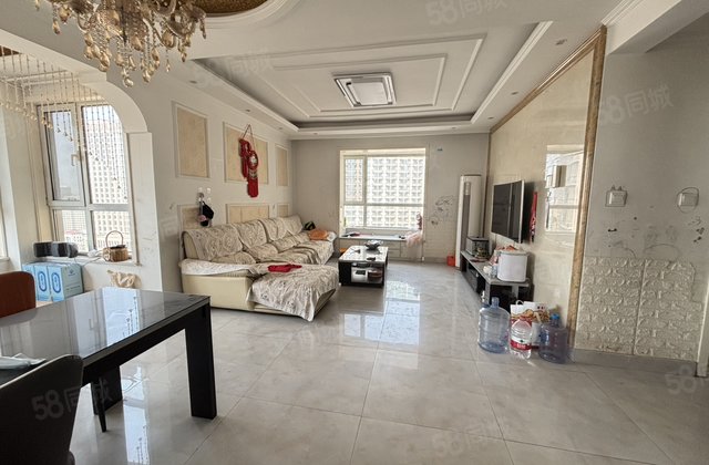 东昌东校一墙之隔，西边户 三室朝阳 车位 东昌丽都