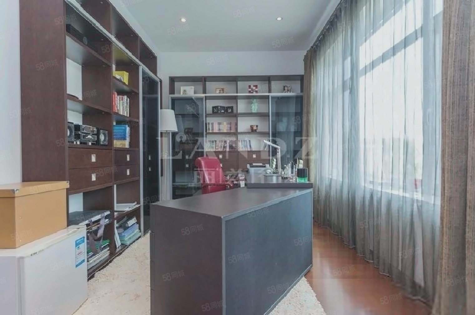 晴翠園5室3廳6衛(wèi)438.92㎡南北3800萬(wàn)