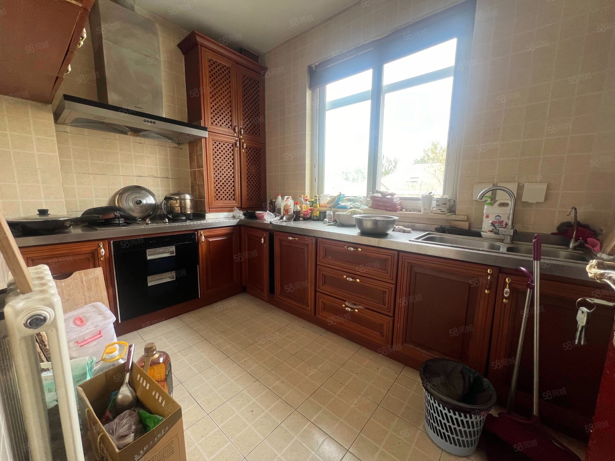 龍景灣甲區(qū)4室2廳3衛(wèi)203.53㎡南北405萬