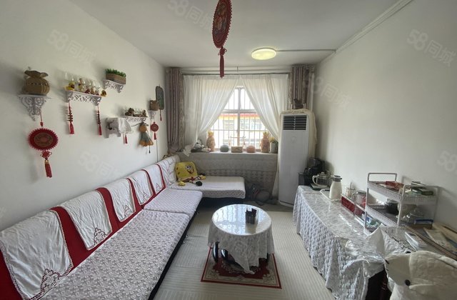 利民小区，3室两厅两卫，5楼，刚需小三居，简装修，70年，