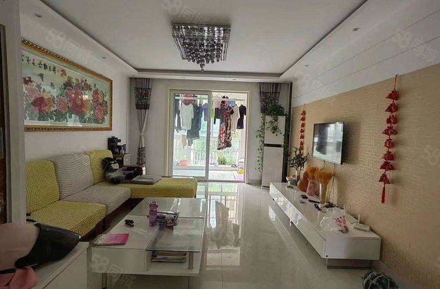 翡翠城  步梯  二楼免大税  带车库  带储藏室 随时看房