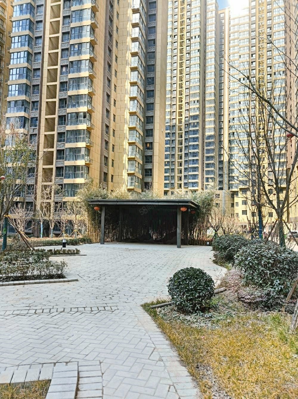 南三环雁环路中环国际城南区两室70平