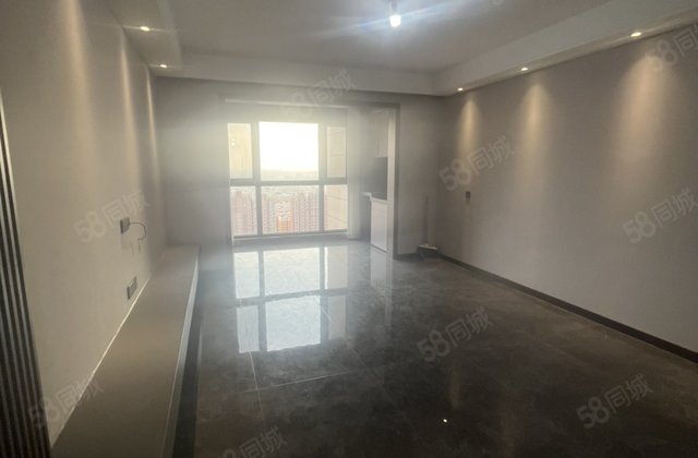 阳光城翡丽花园3室2厅126㎡80万二手房图片