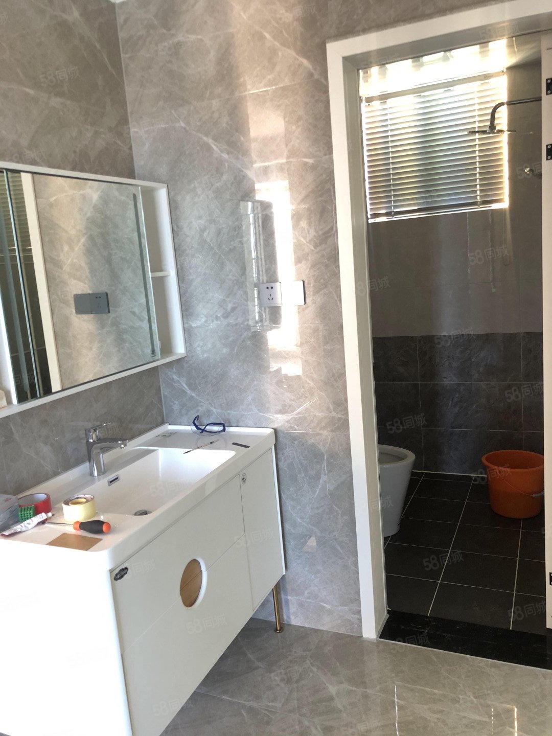 东风小区3室2厅1卫87㎡南50万