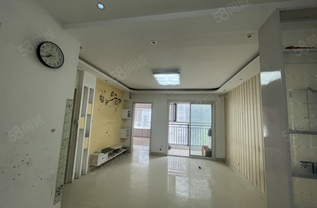 阿尔卡迪亚可按揭松车位地下室