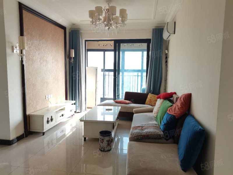 75万 精装修 满二 81平 恒大绿洲 采光好 周边商圈成熟