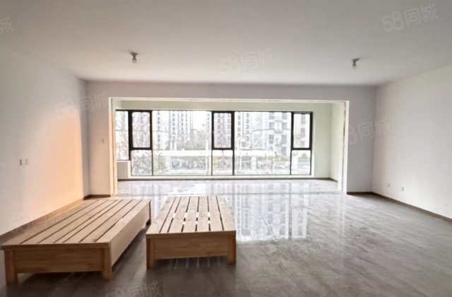 业主急售城市芳华 快来    带车位大平层 划奥森  实验