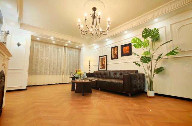 蓝调倾城3室2厅123.9㎡56.8万二手房图片