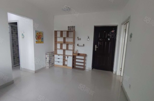 文轩 外国语 新东方龙湾 一室一厅 随时看房子