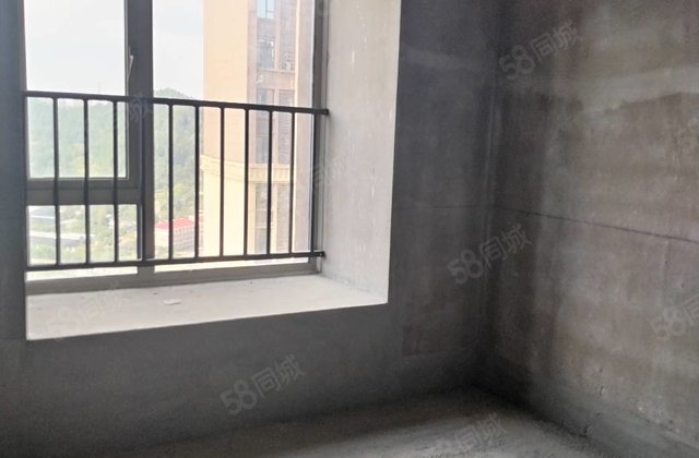 御景天地二期3室2厅118.23㎡58万二手房图片