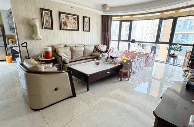 绿城紫薇广场丽园3室2厅132.92㎡168万二手房图片