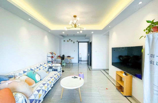 海骏达蜀都1号希顿公馆2室2厅81.17㎡82万二手房图片