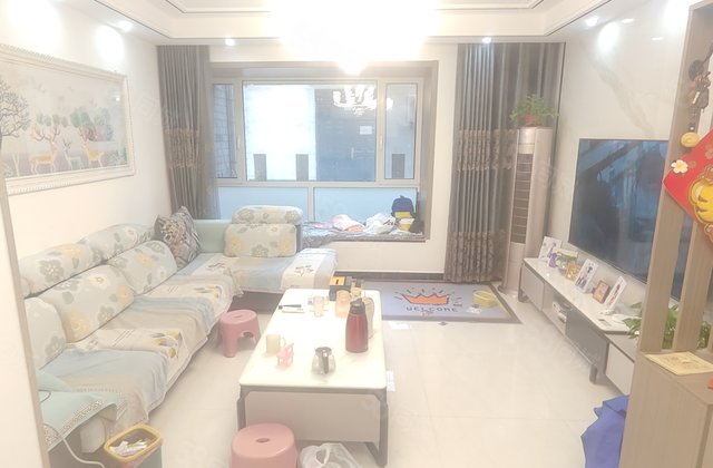 新东方龙湾在水一方 二期 一楼带院子 精装修 免大税