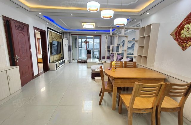 位置 急售带车位 随时看房 阿卡五期