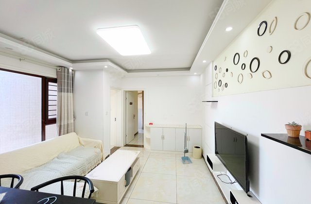 亚星盛世星苑2室1厅66.41㎡72万二手房图片