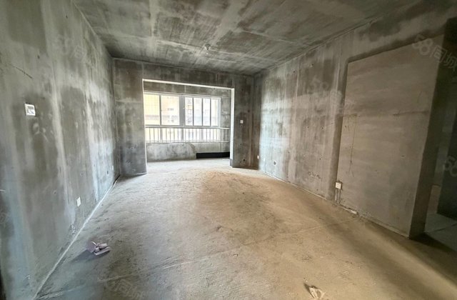 紫御华庭3室2厅123.82㎡39万二手房图片