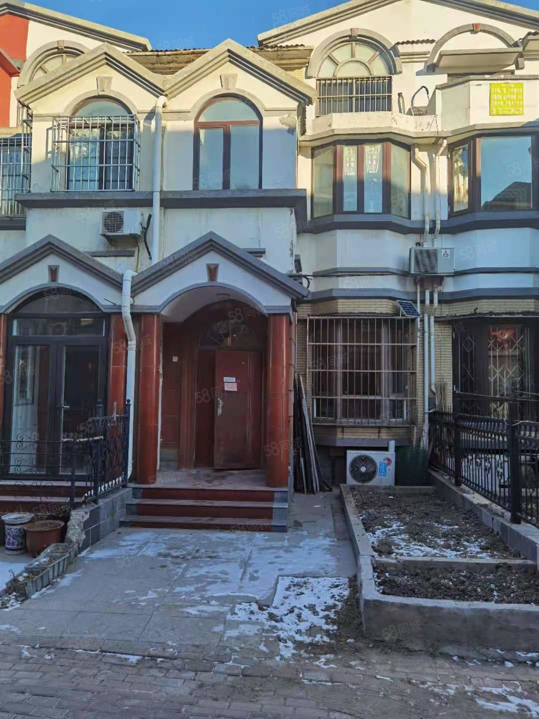 欧风家园三层别墅 简单装修 167平 320出售