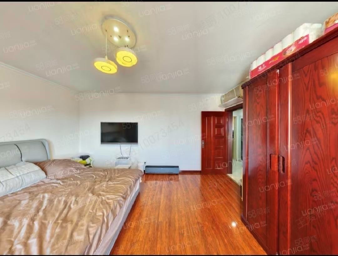 黎明新座2室2廳1衛(wèi)110.36㎡西485萬