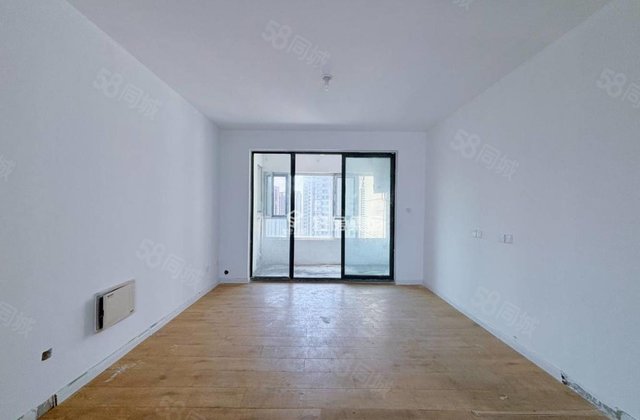 二中 南临 东边户 好楼层 128平 12 车位 储藏室