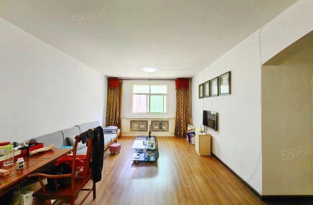 中信小区3室2厅138.79㎡145万二手房图片